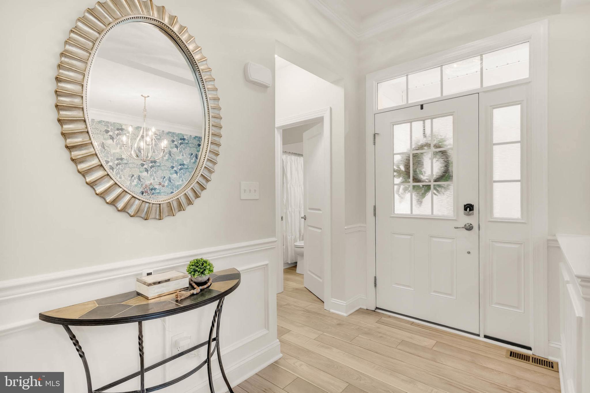 392 MOORINGS CIRCLE