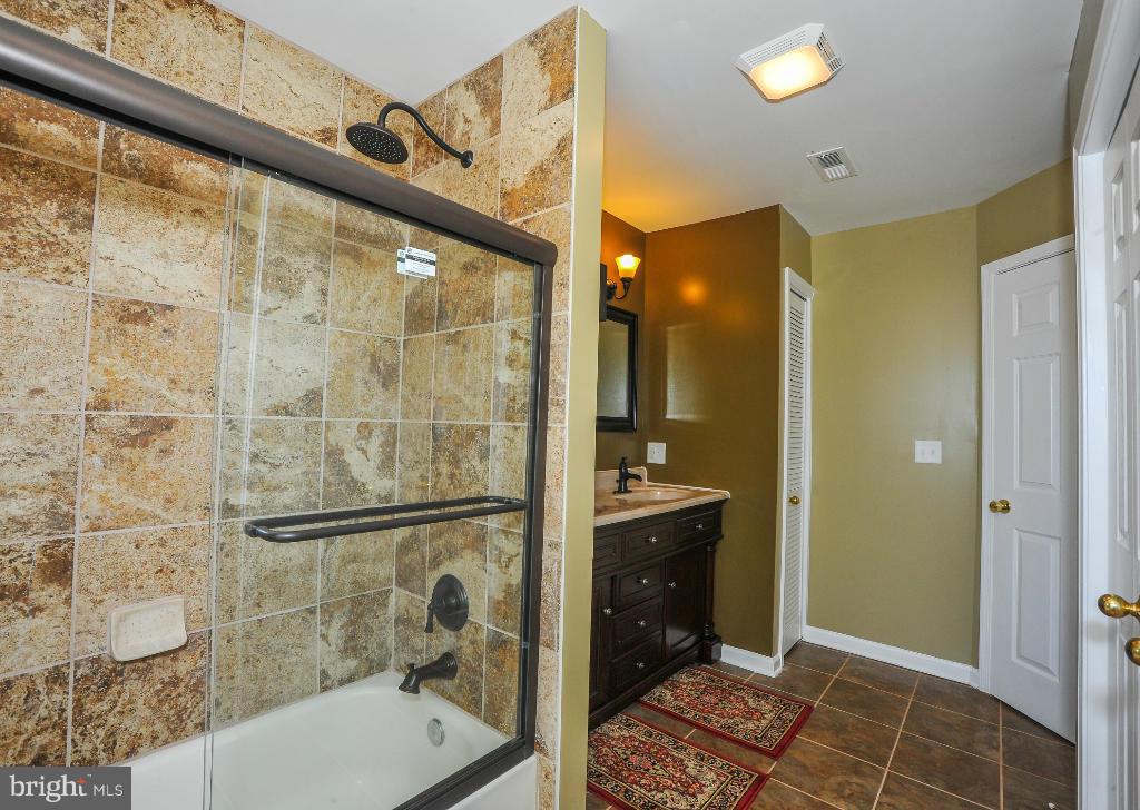 NORTH HAGERSTOWN - Residential