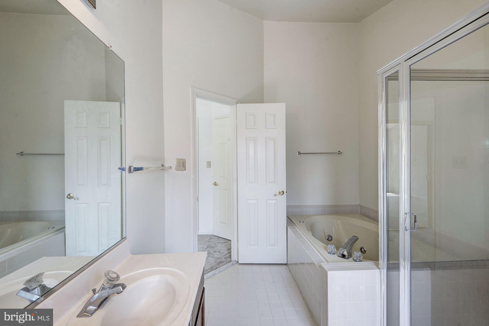 FOX CREEK - Residential Lease