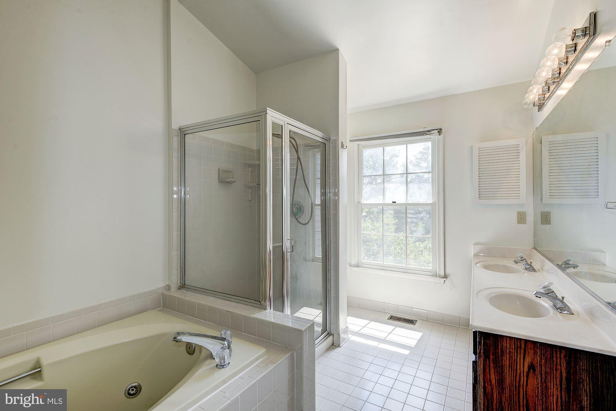 FOX CREEK - Residential Lease