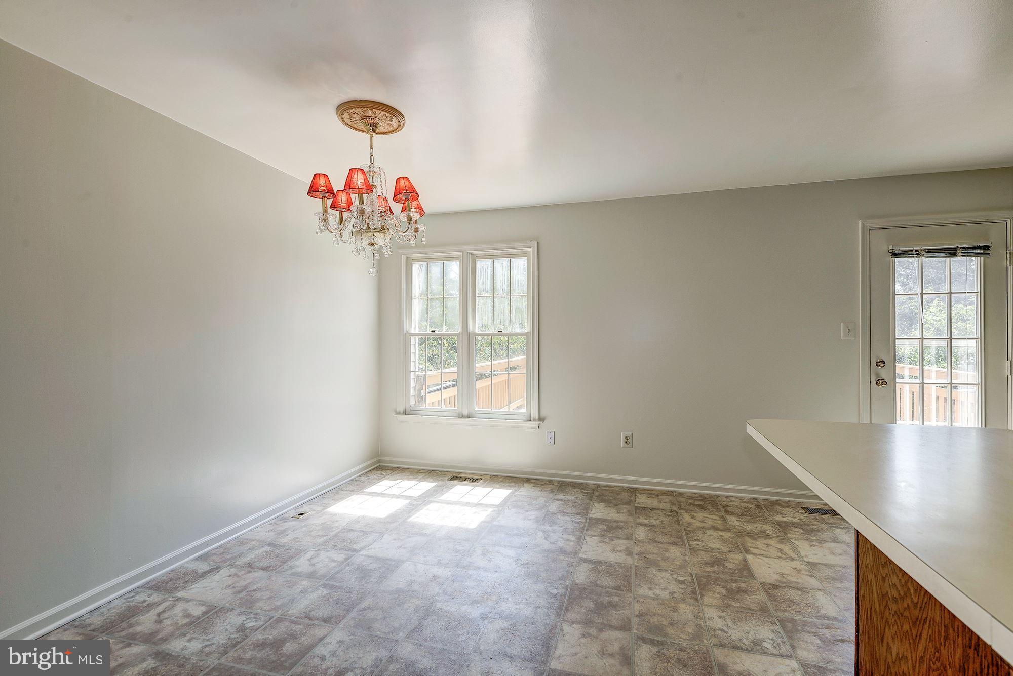 FOX CREEK - Residential Lease