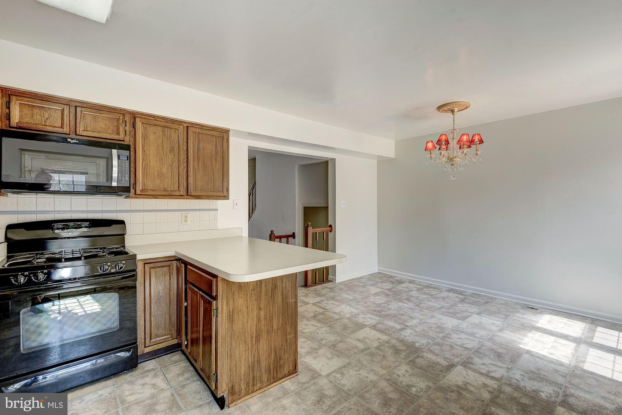 FOX CREEK - Residential Lease