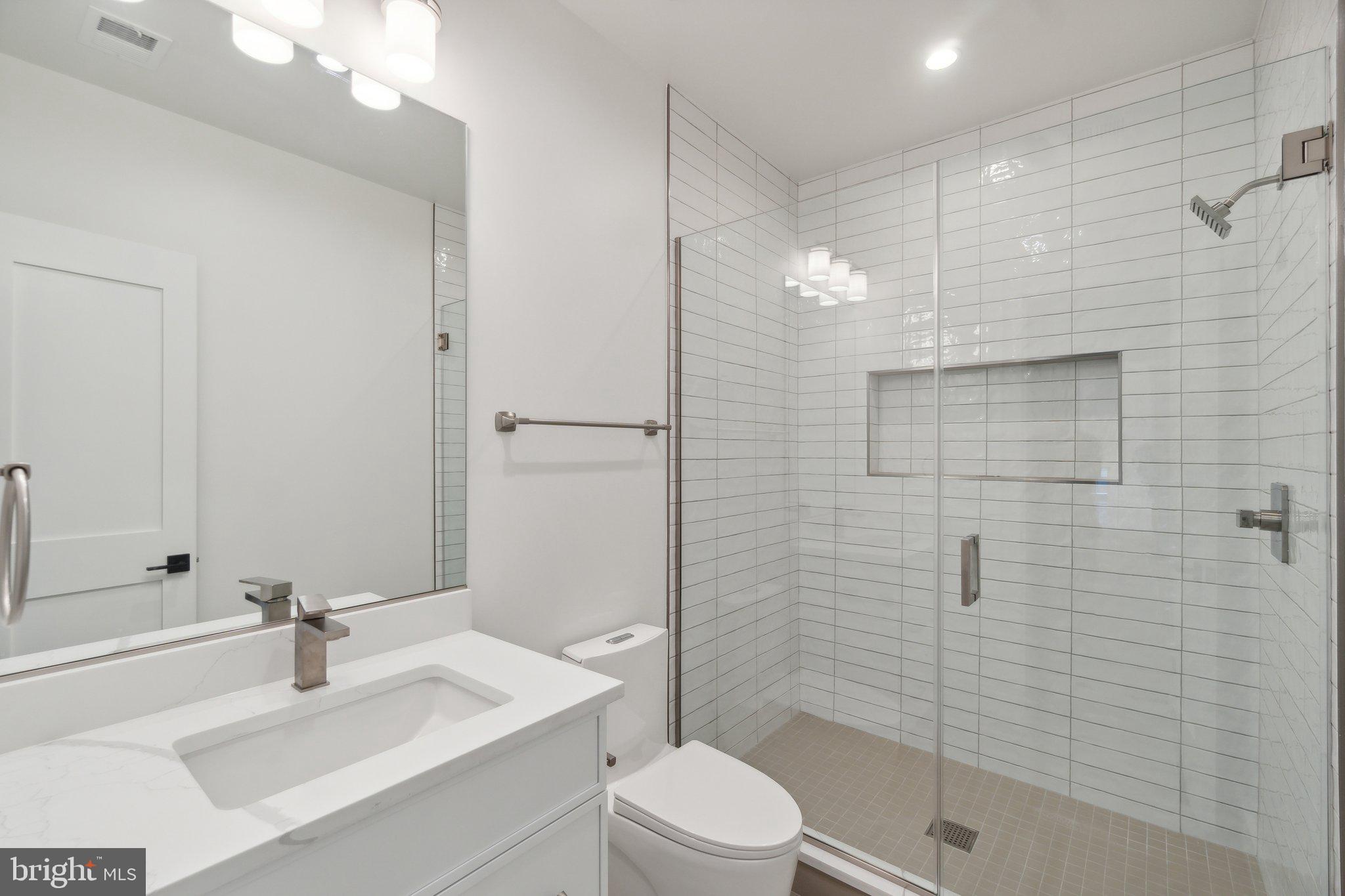 STRATTON WOODS - Residential