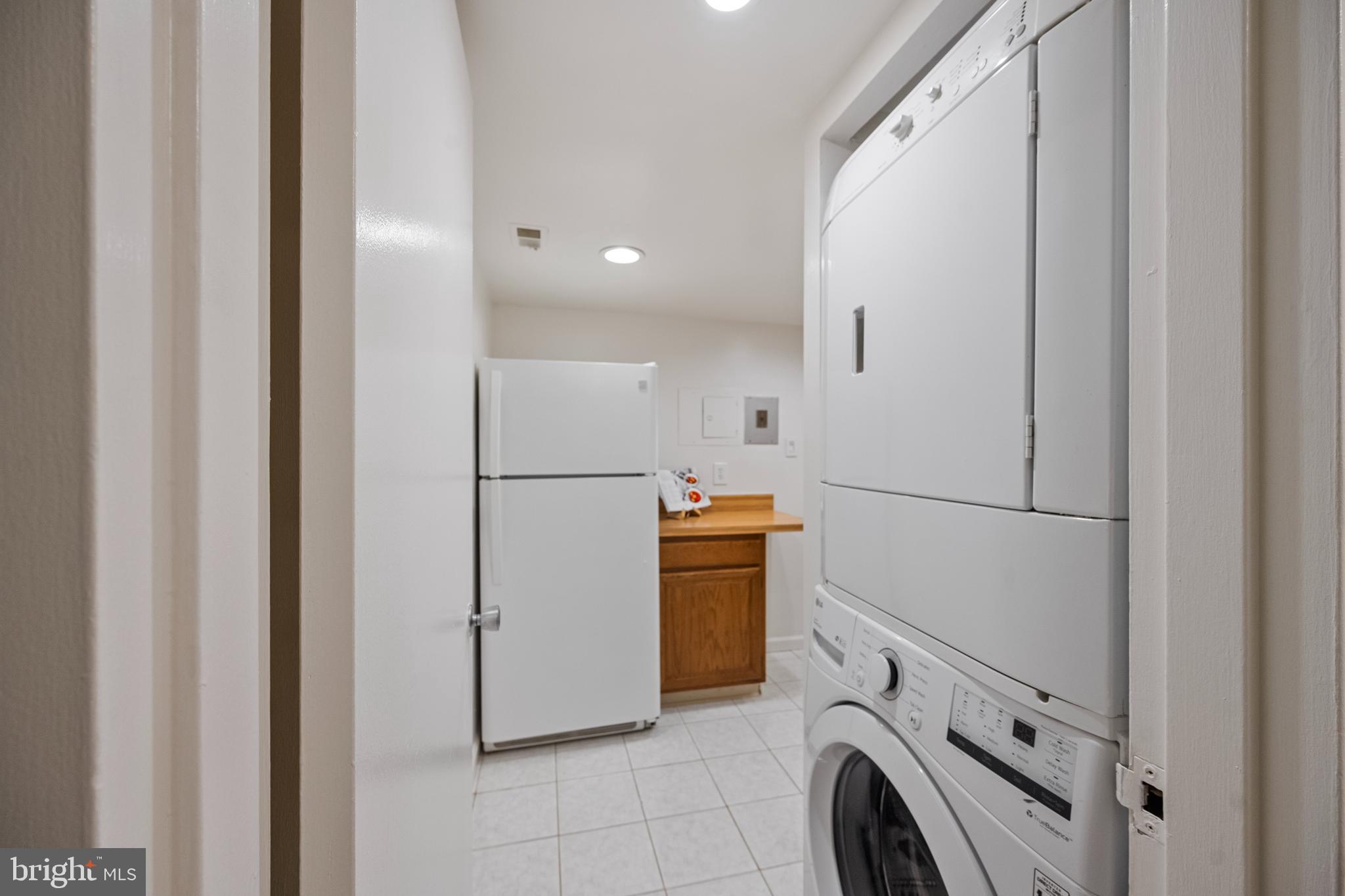 NORTHGATE CONDO - Residential