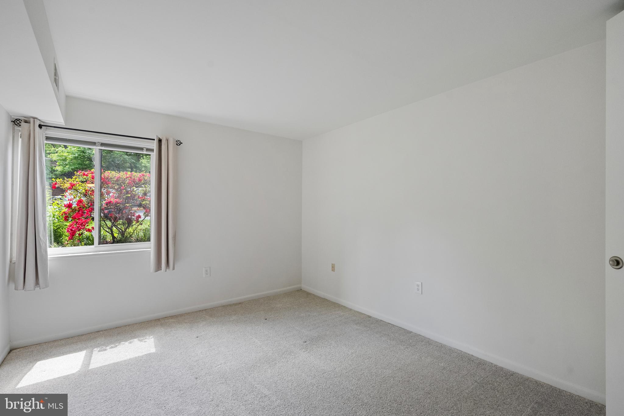 NORTHGATE CONDO - Residential