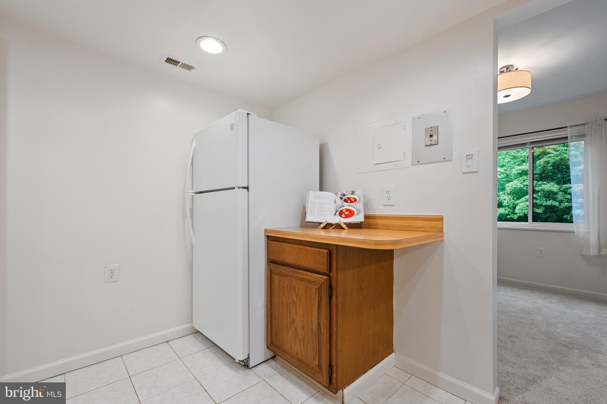 1433 NORTHGATE SQUARE 1A