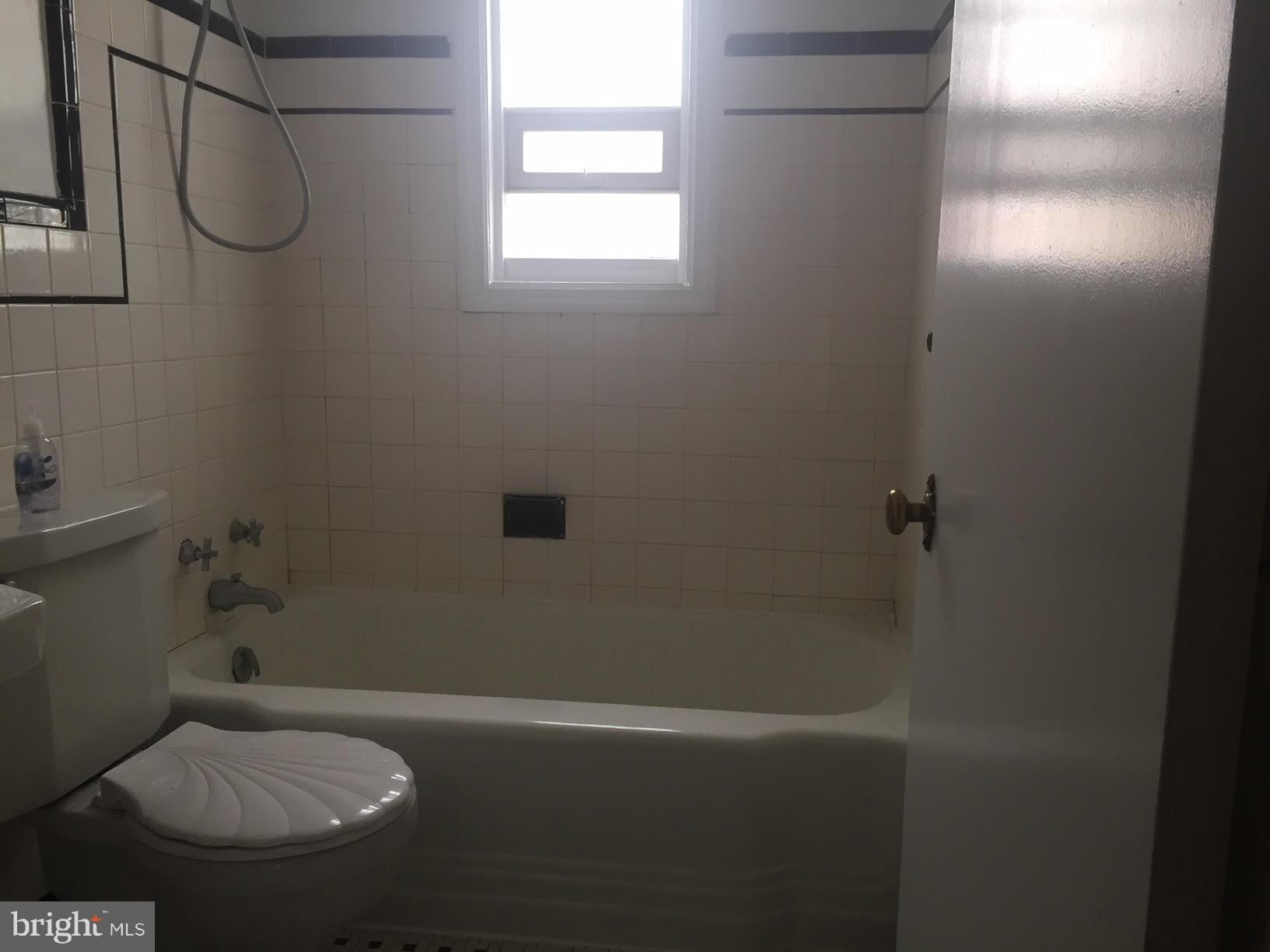 MOUNT WASHINGTON - Residential