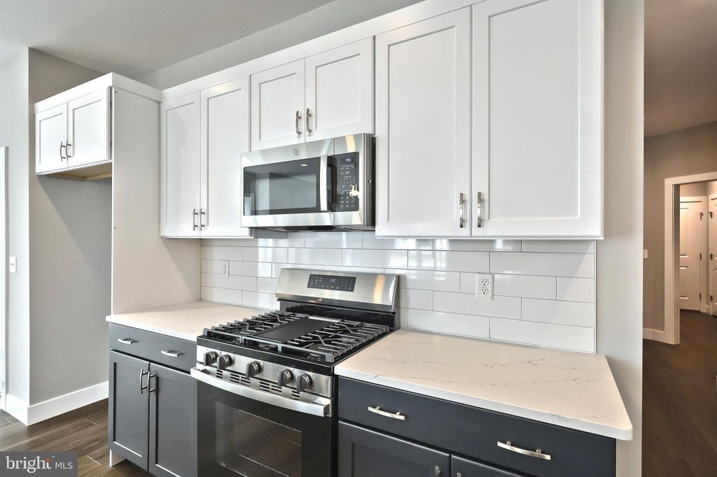 Photo of 106 Madison Drive, MECHANICSBURG, PA 17055 (MLS # PACB2044414)