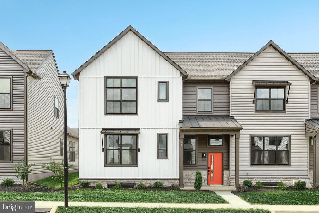 Photo of 106 Madison Drive, MECHANICSBURG, PA 17055 (MLS # PACB2044414)