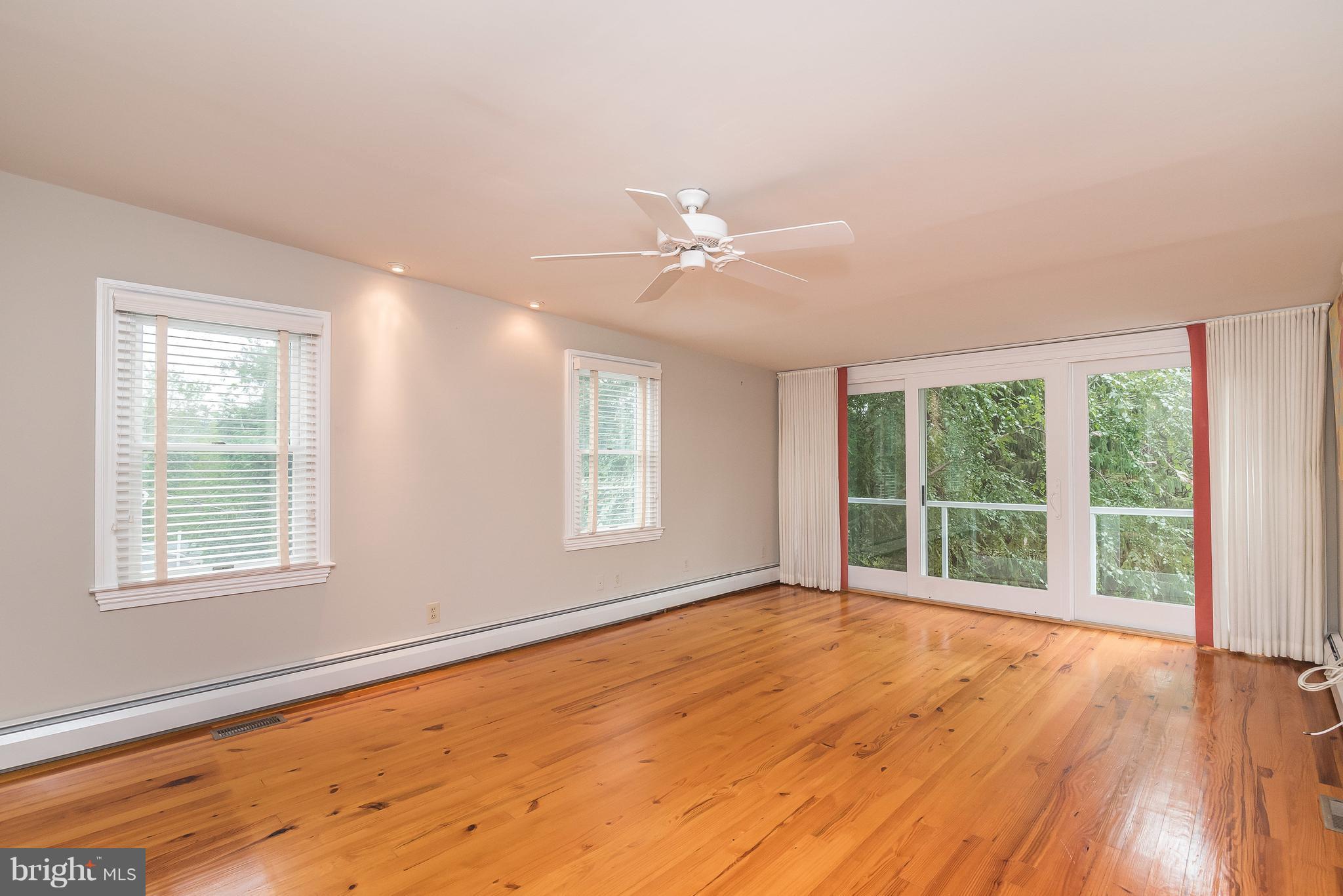 ROLAND PARK - Residential