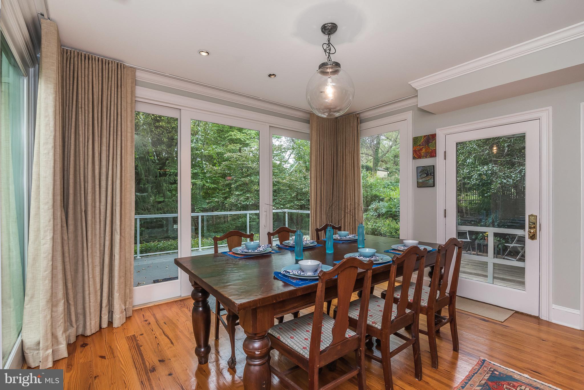 ROLAND PARK - Residential