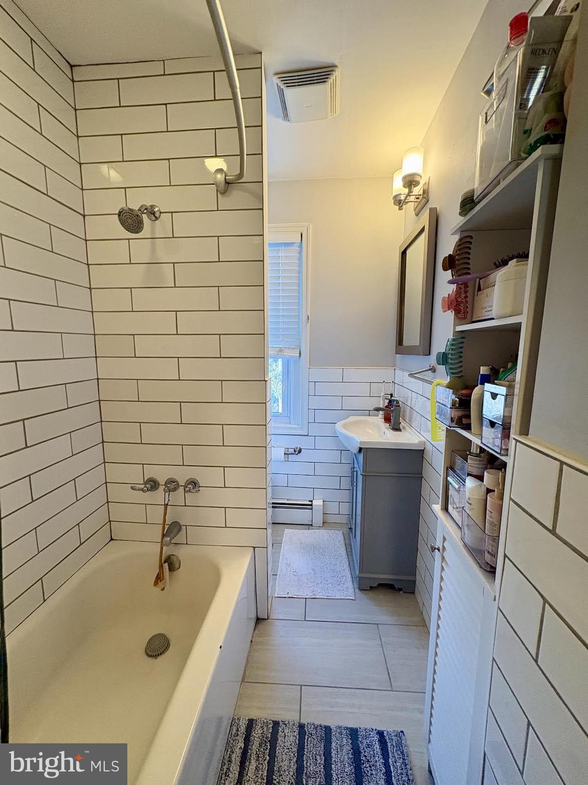 CONSHOHOCKEN - Residential Lease