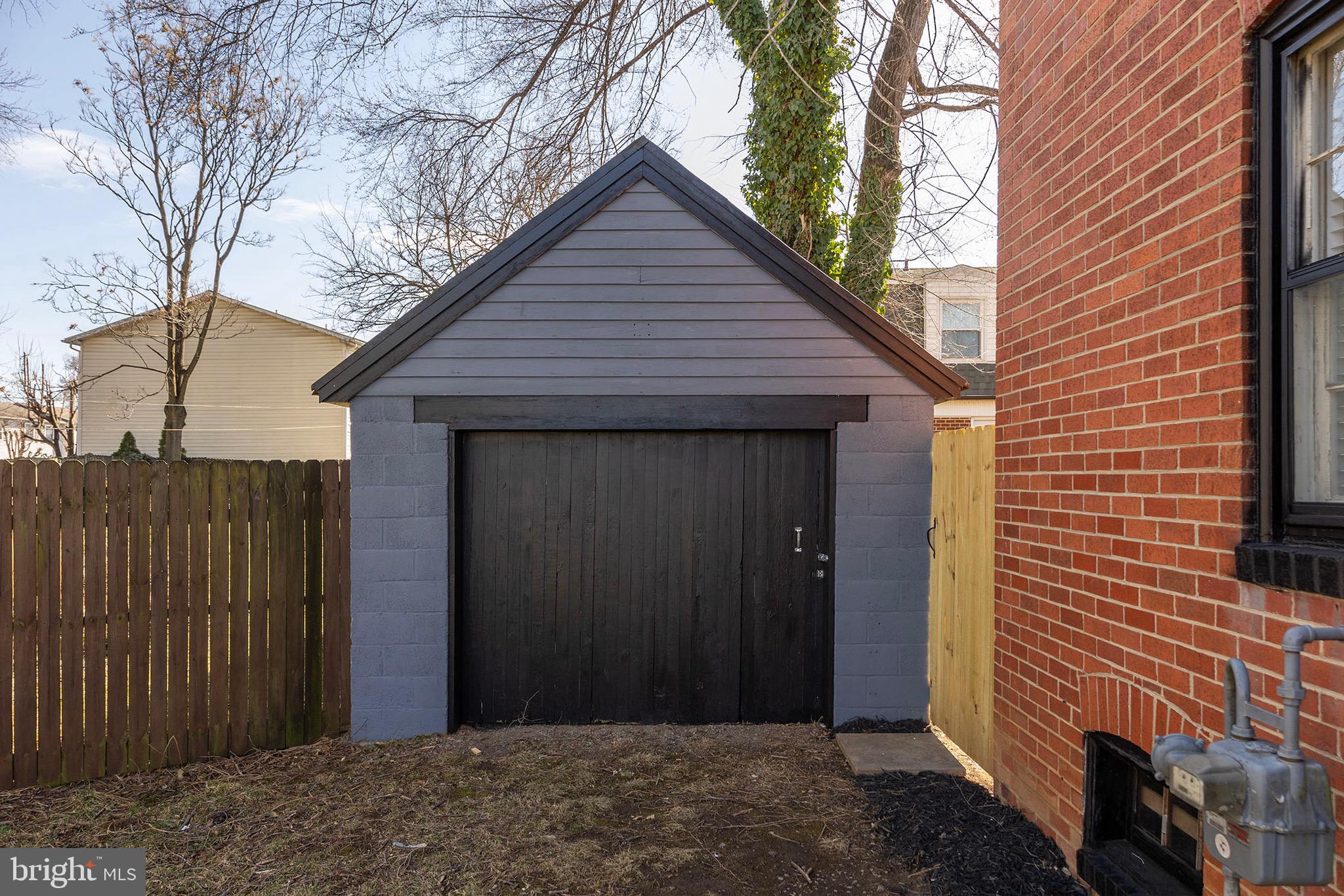 WINCHESTER CITY - Residential