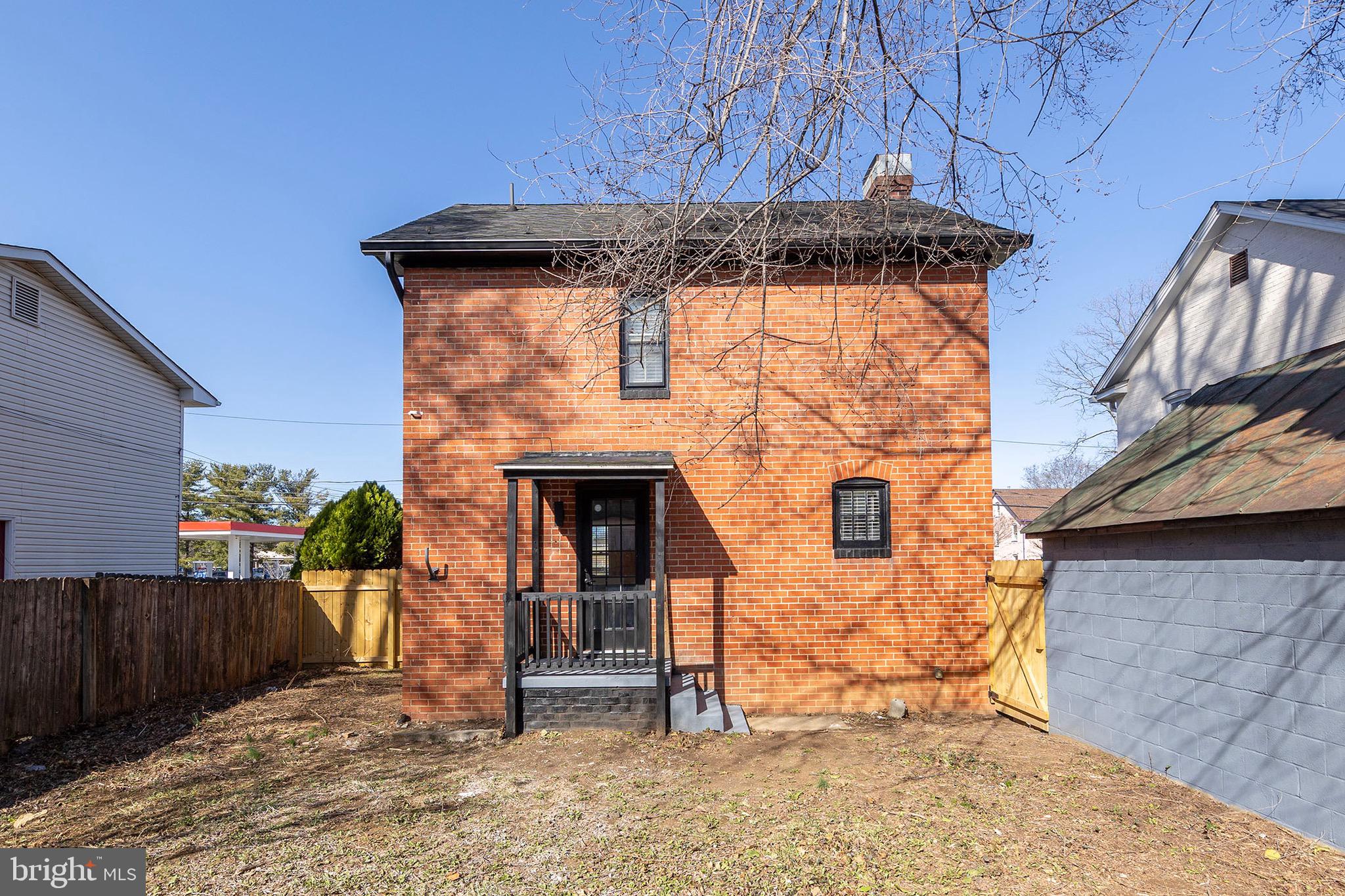 WINCHESTER CITY - Residential