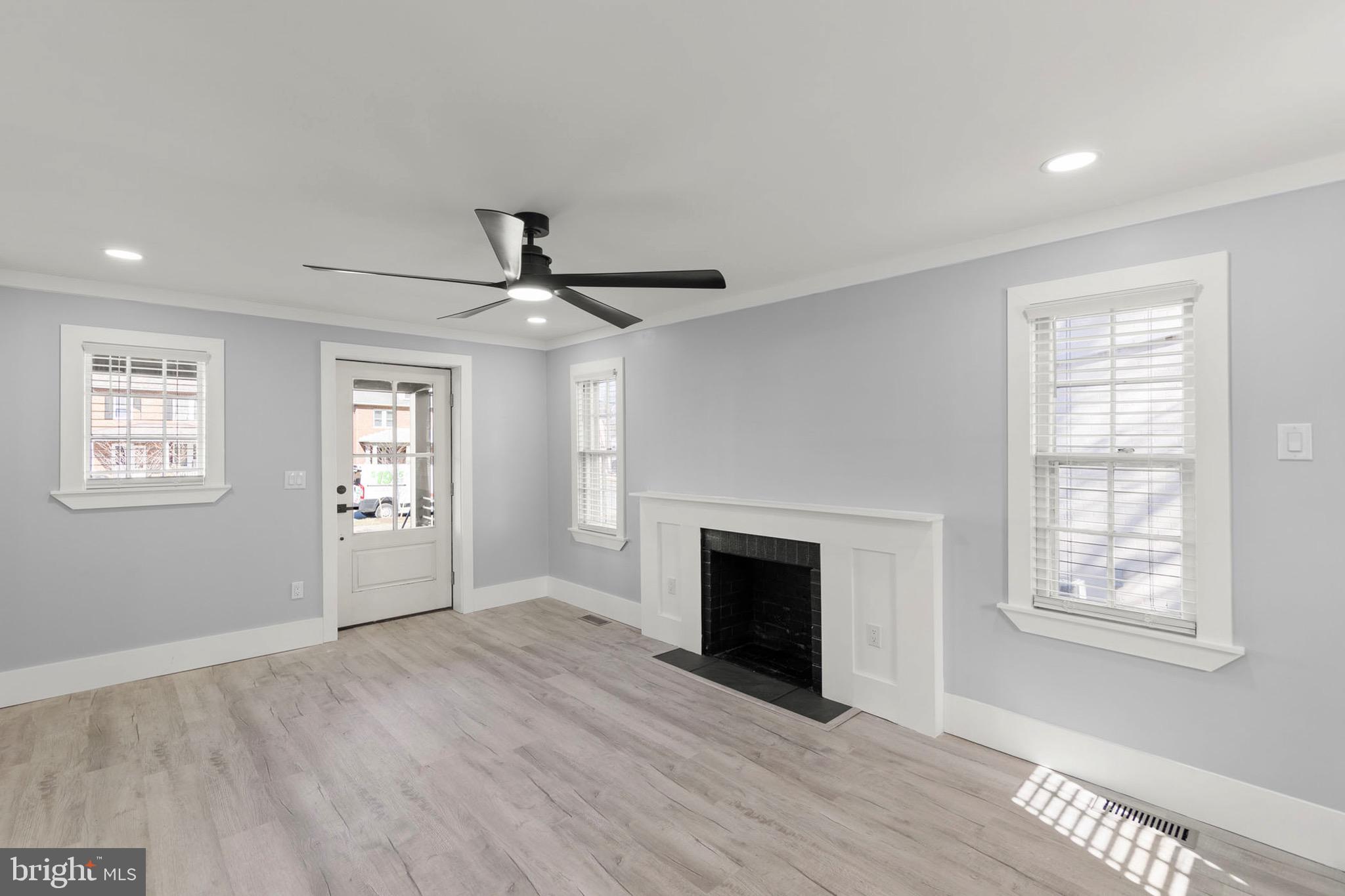 WINCHESTER CITY - Residential