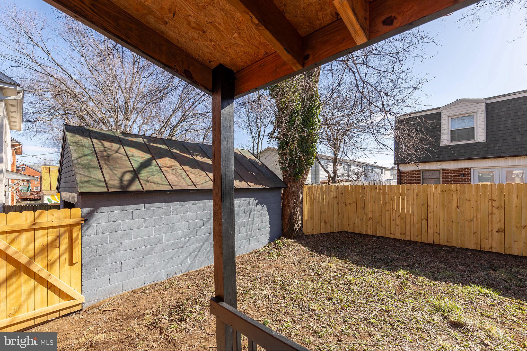 WINCHESTER CITY - Residential