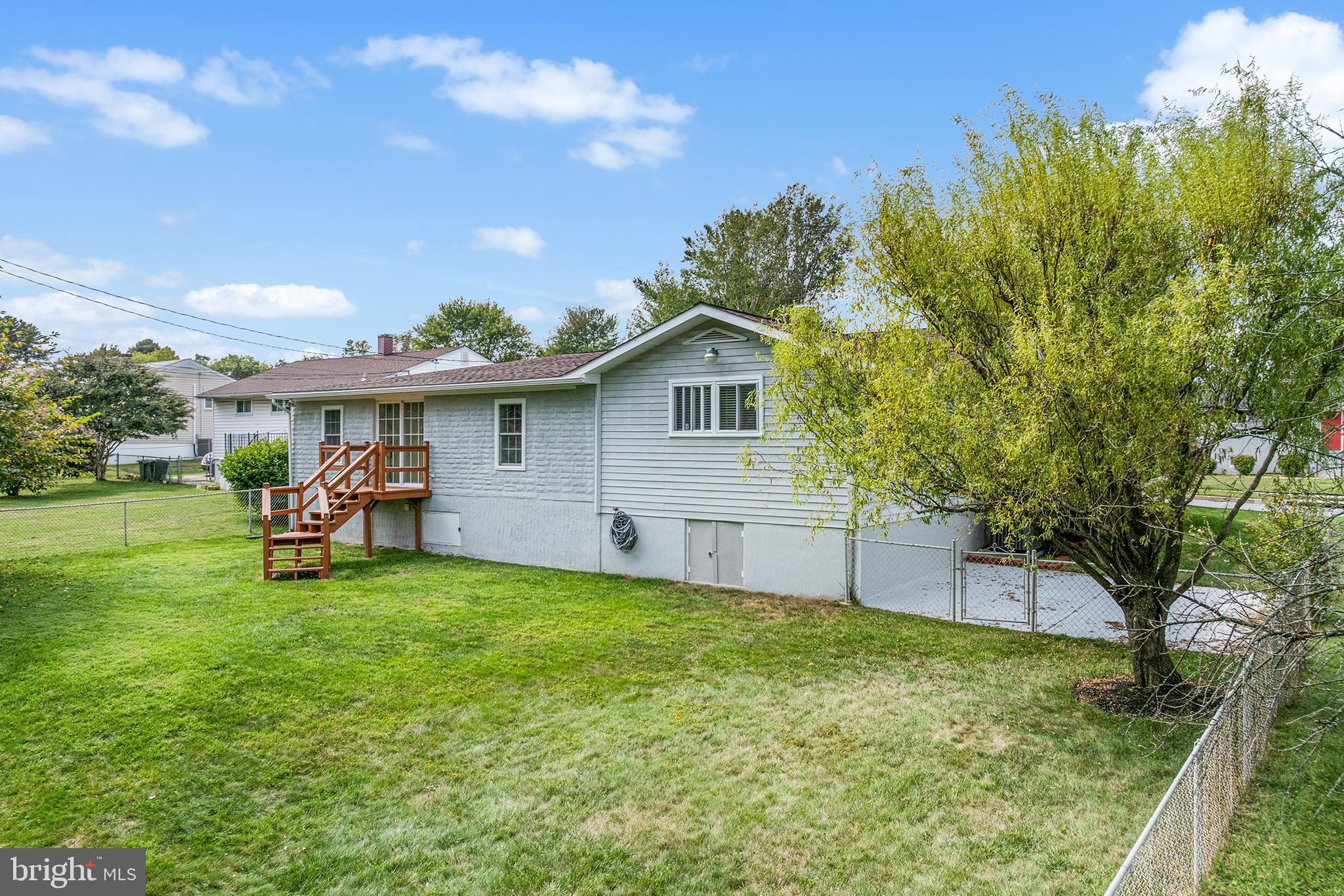 RANDALLWOOD - Residential