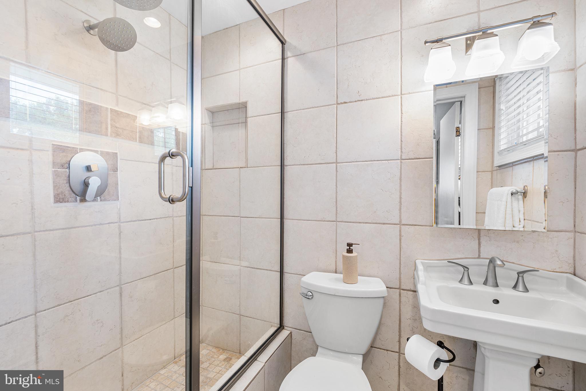 RANDALLWOOD - Residential