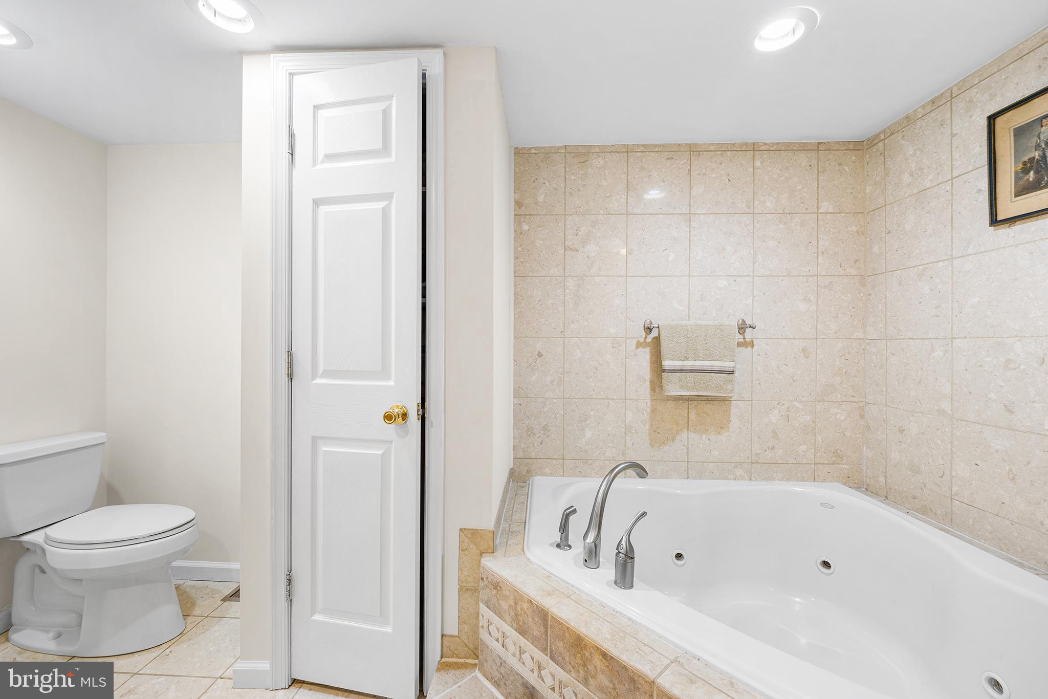 RANDALLWOOD - Residential