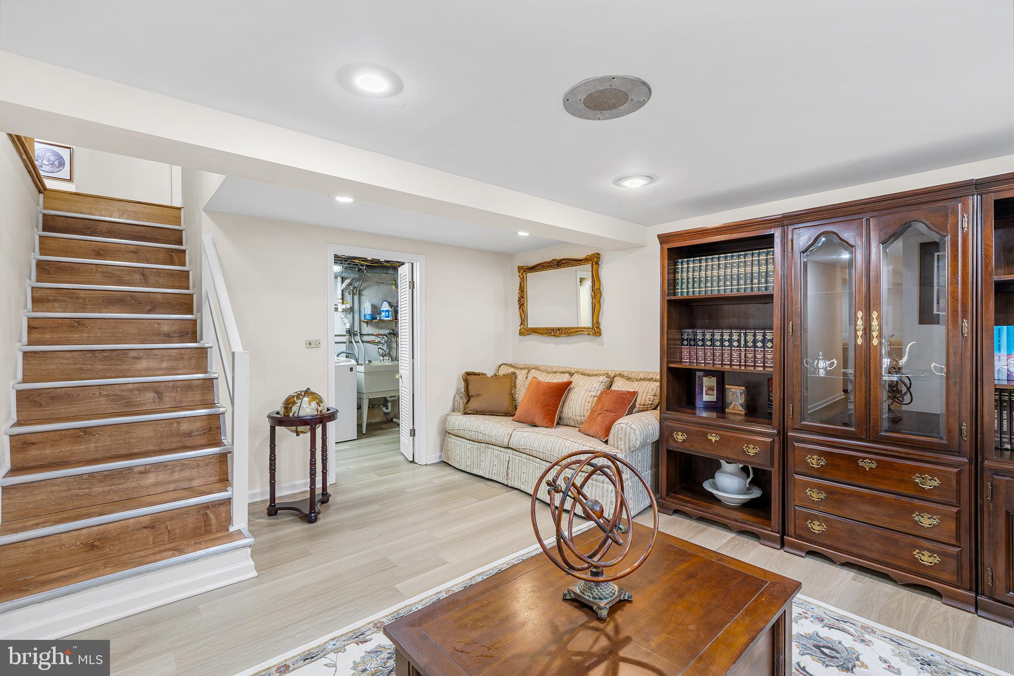 RANDALLWOOD - Residential