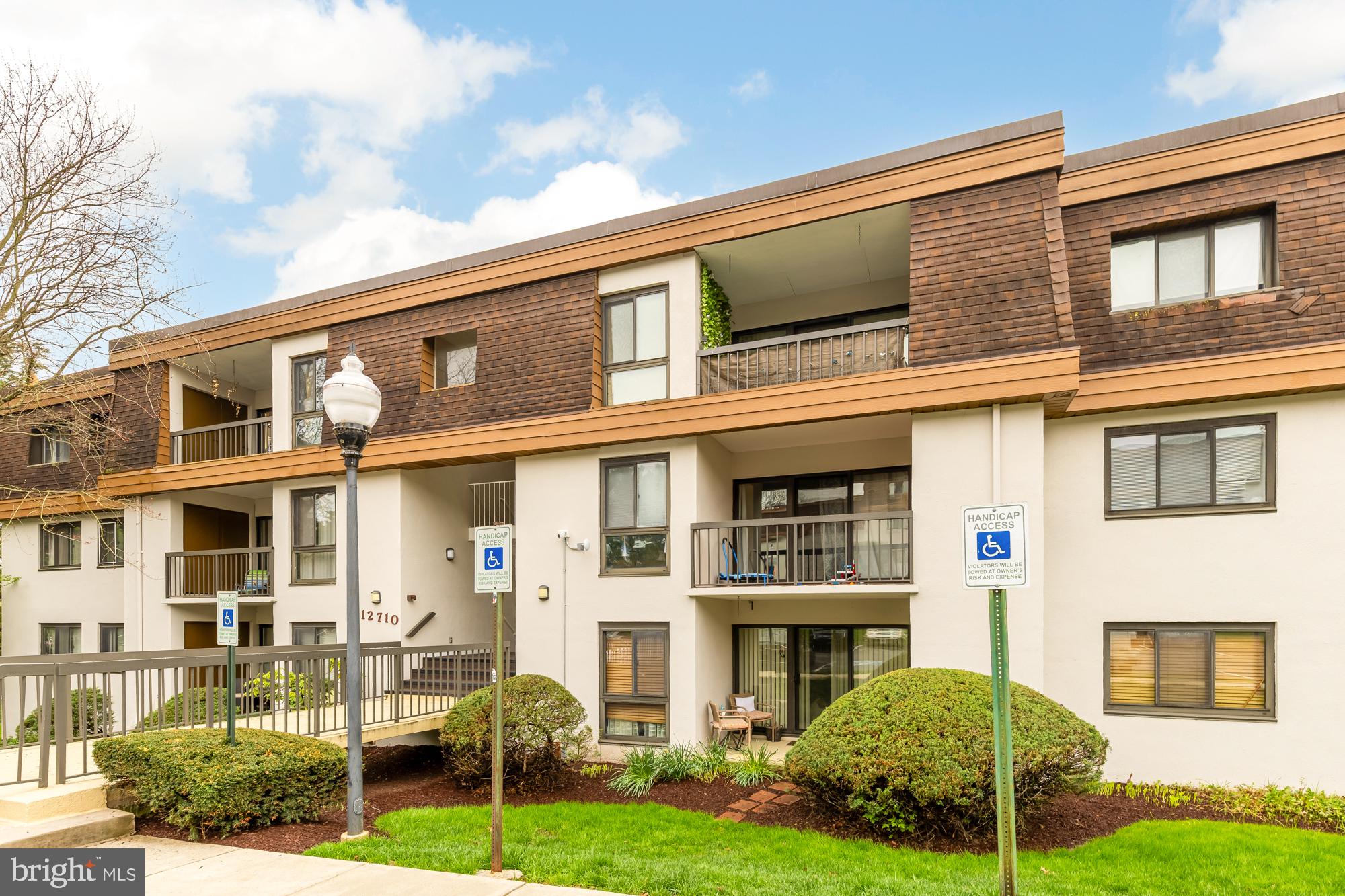 PARK TERRACE COND - Residential