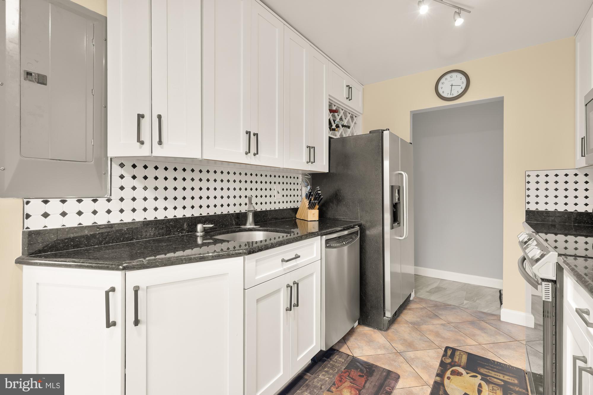 PARK TERRACE COND - Residential