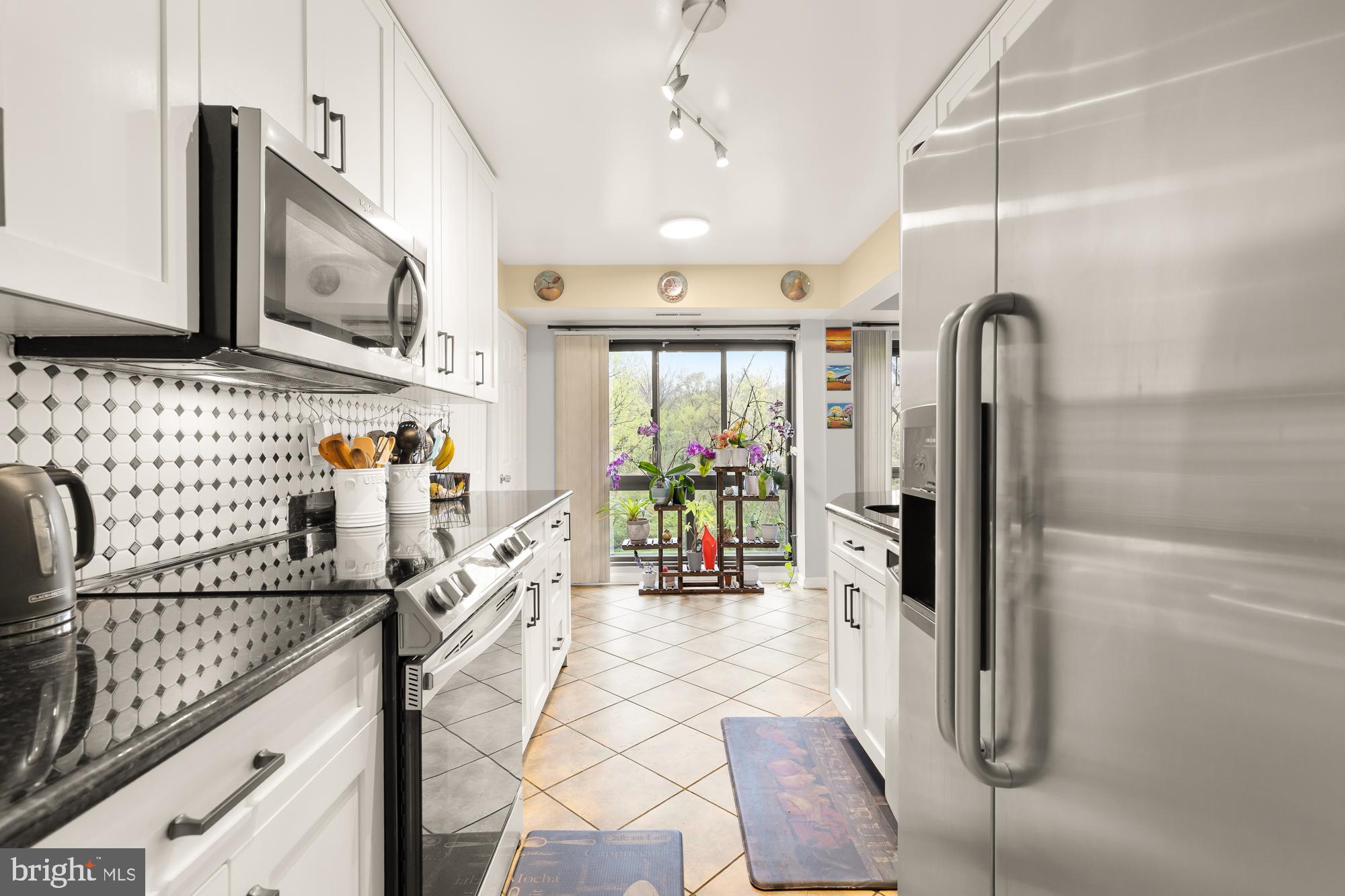 PARK TERRACE COND - Residential