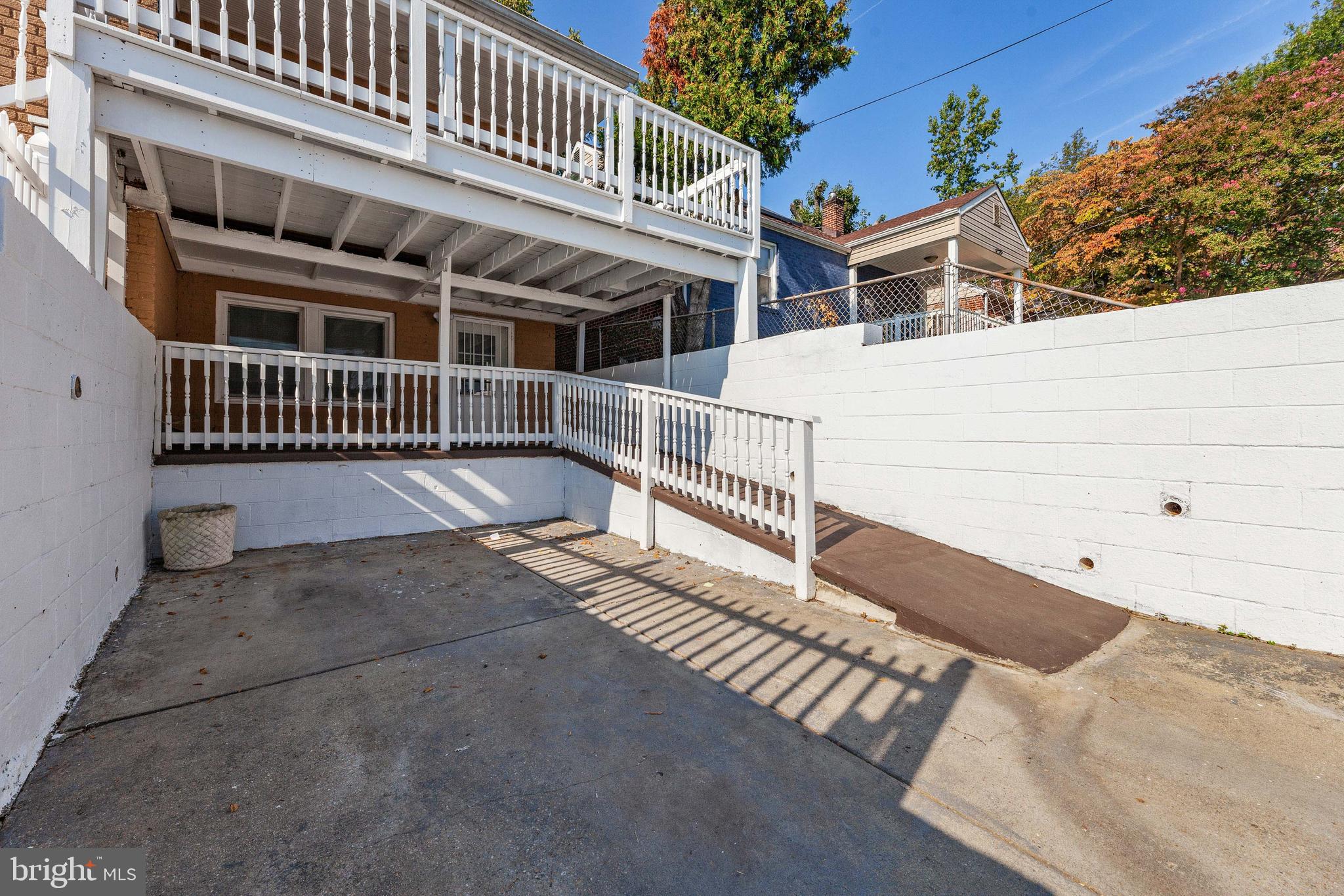 BRADBURY HEIGHTS - Residential