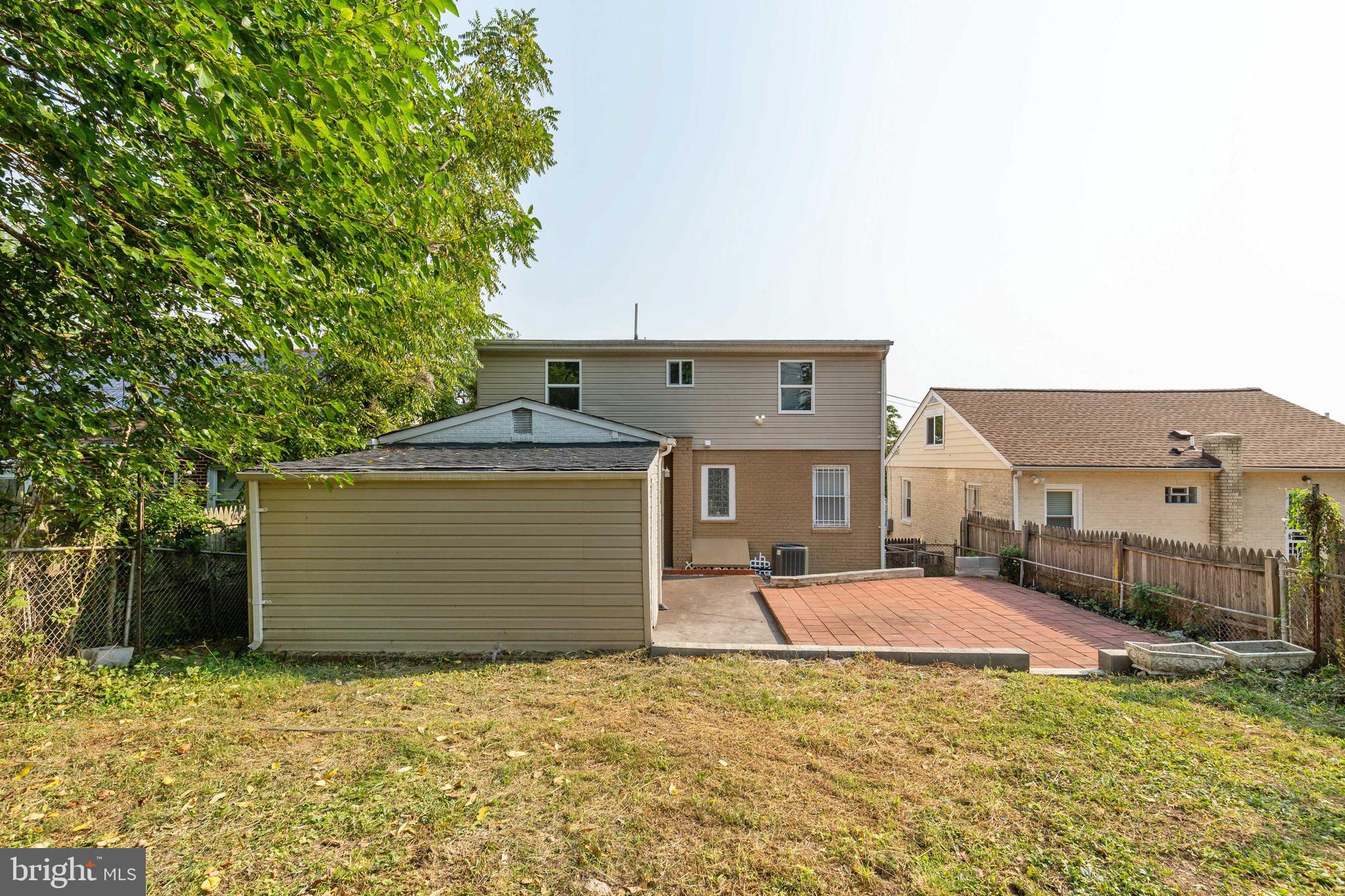 BRADBURY HEIGHTS - Residential