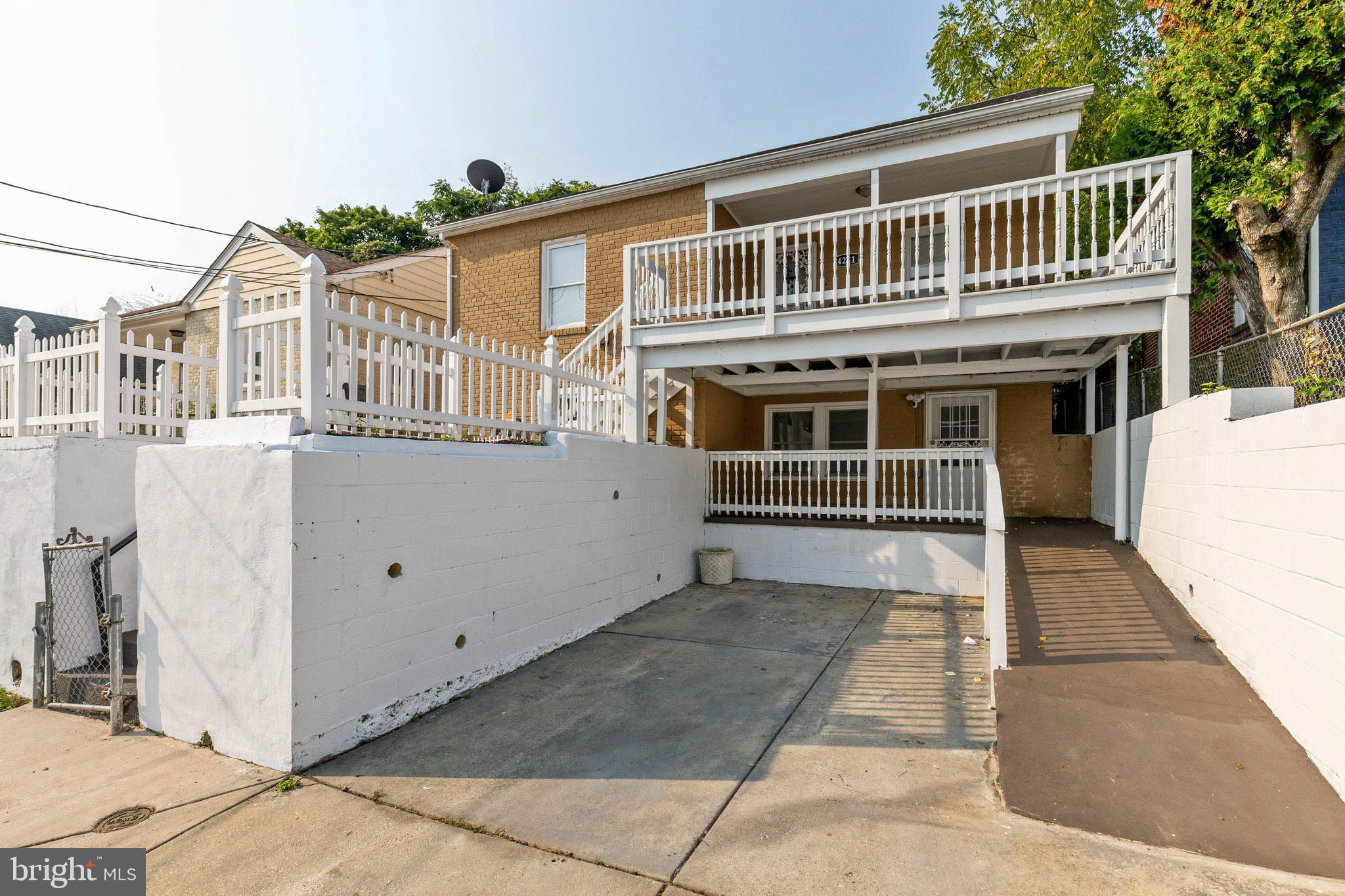 BRADBURY HEIGHTS - Residential