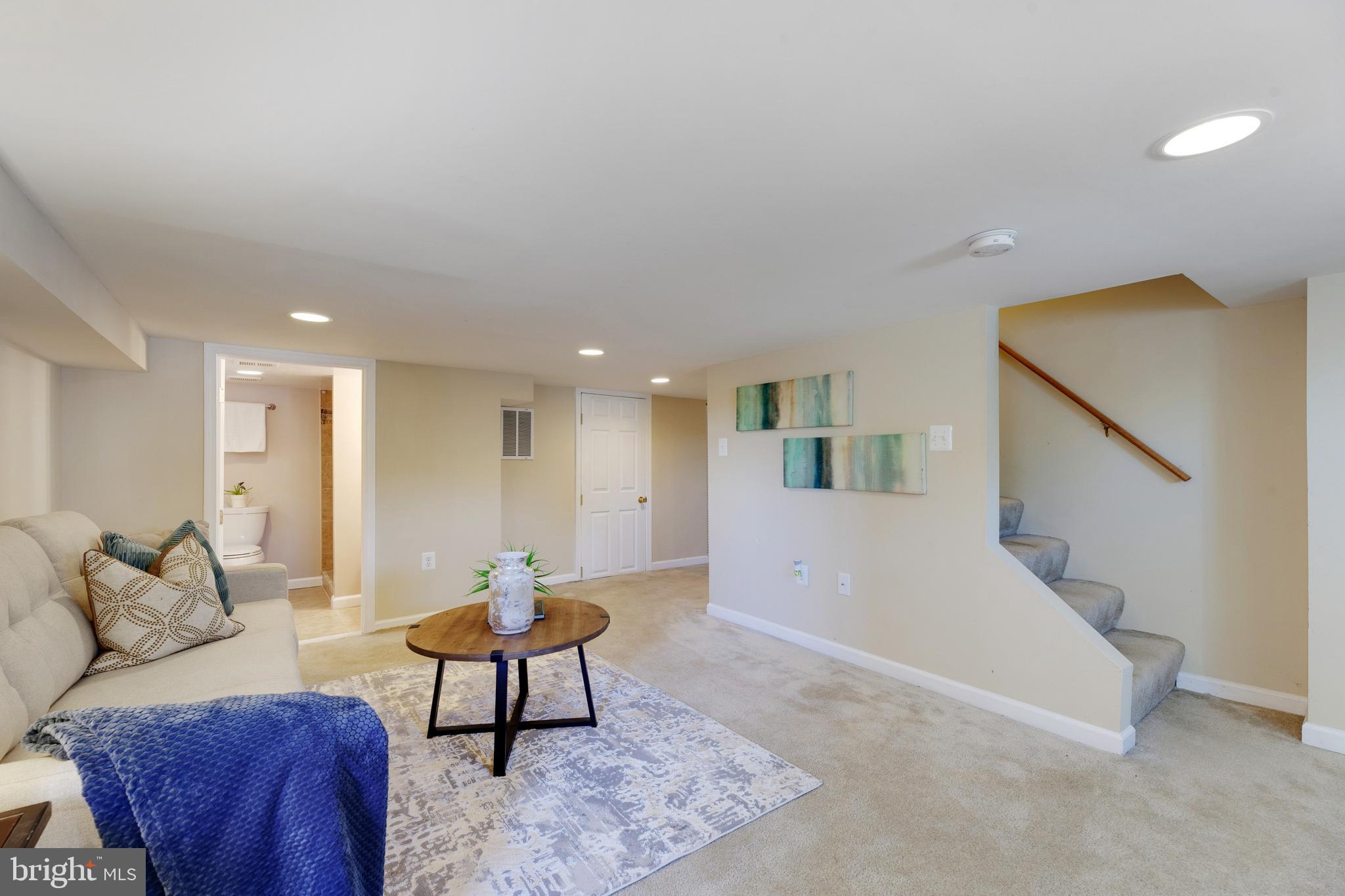 BRADBURY HEIGHTS - Residential