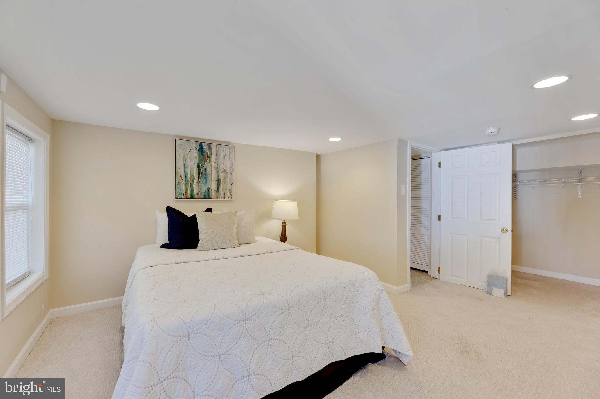 BRADBURY HEIGHTS - Residential