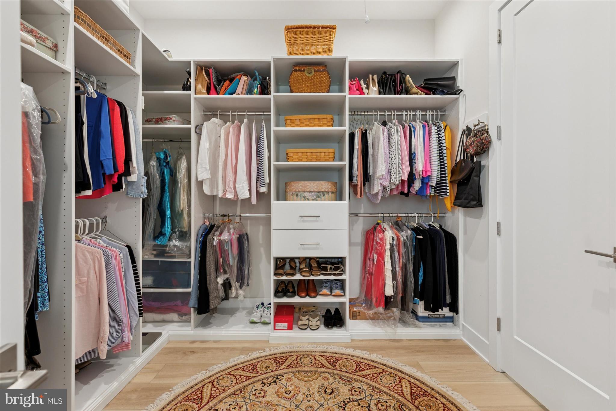 REGENCY AT WATERSIDE - Residential