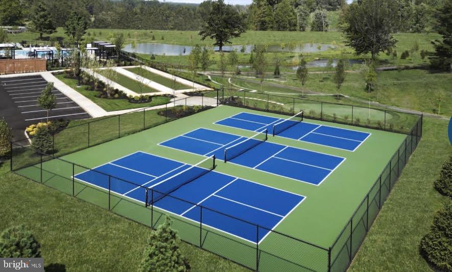 REGENCY AT WATERSIDE - Residential