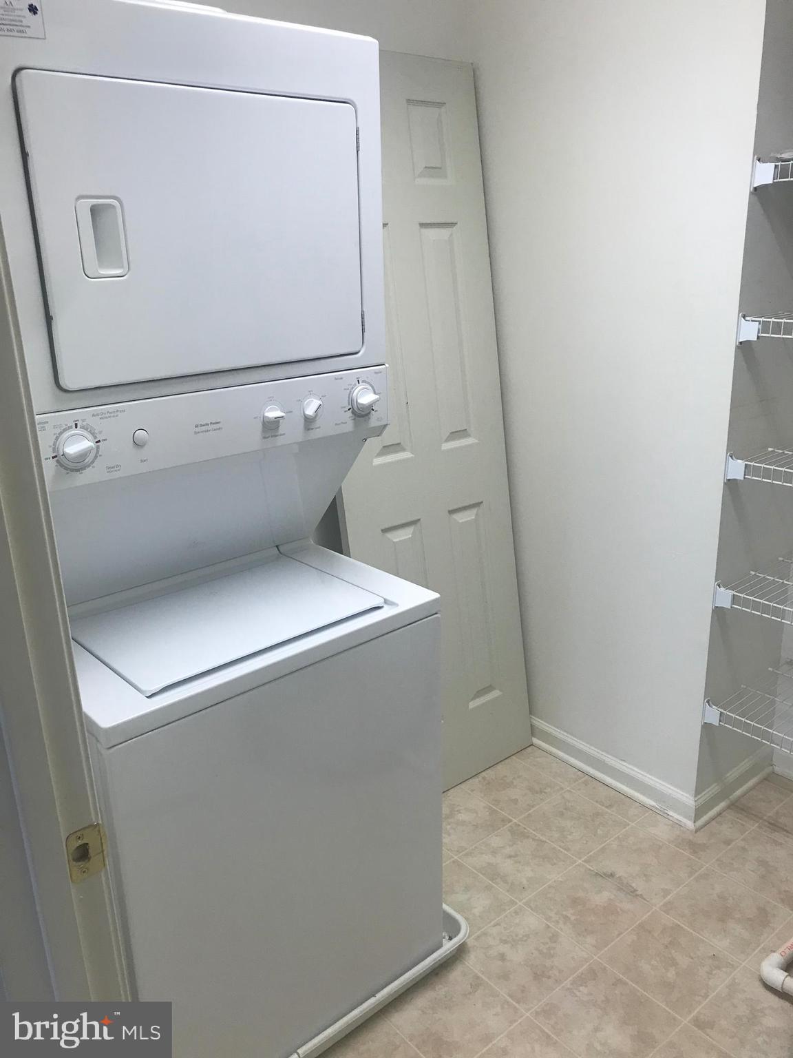 VILLAGES OF POTOMAC AT INDIAN HEAD - Residential Lease