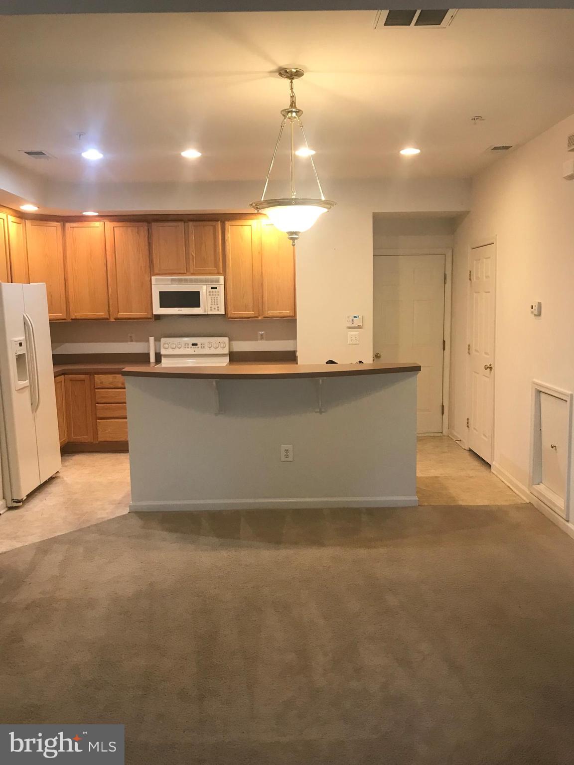 VILLAGES OF POTOMAC AT INDIAN HEAD - Residential Lease