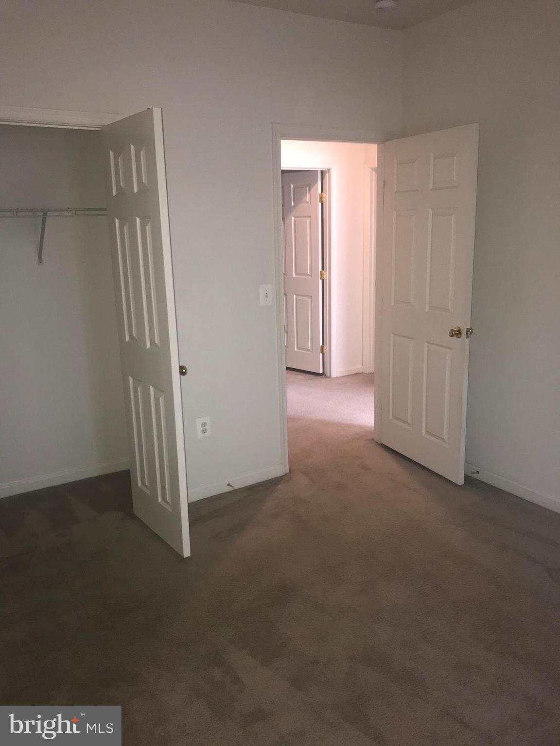 VILLAGES OF POTOMAC AT INDIAN HEAD - Residential Lease