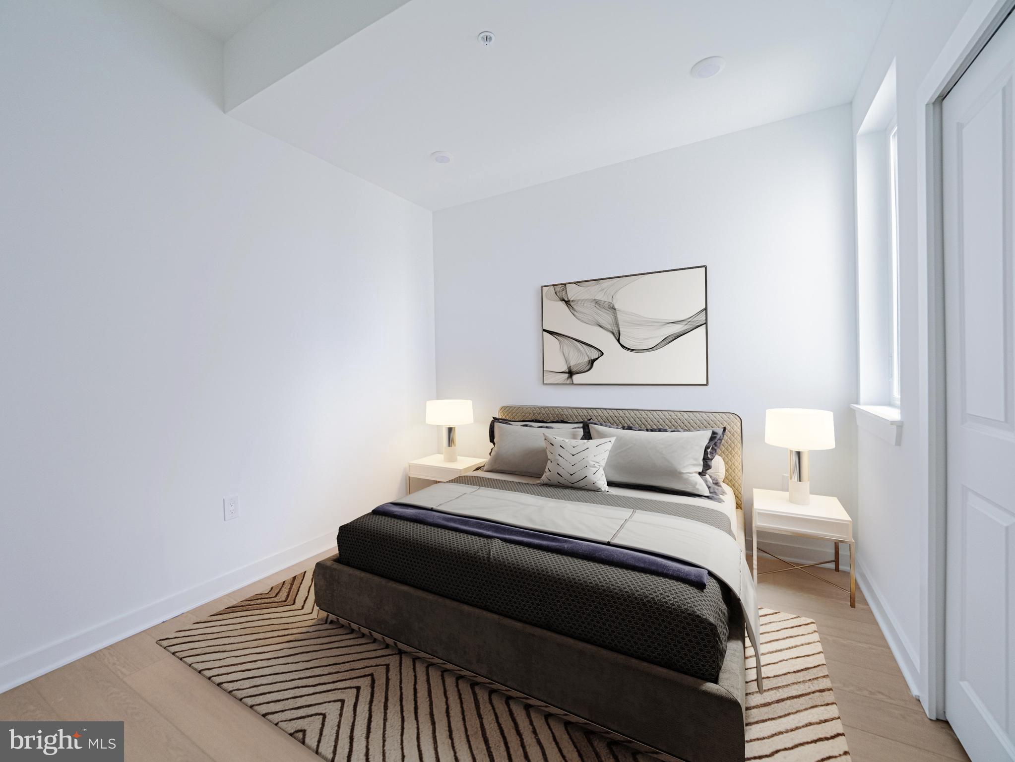 2403-2407 W THOMPSON STREET 6