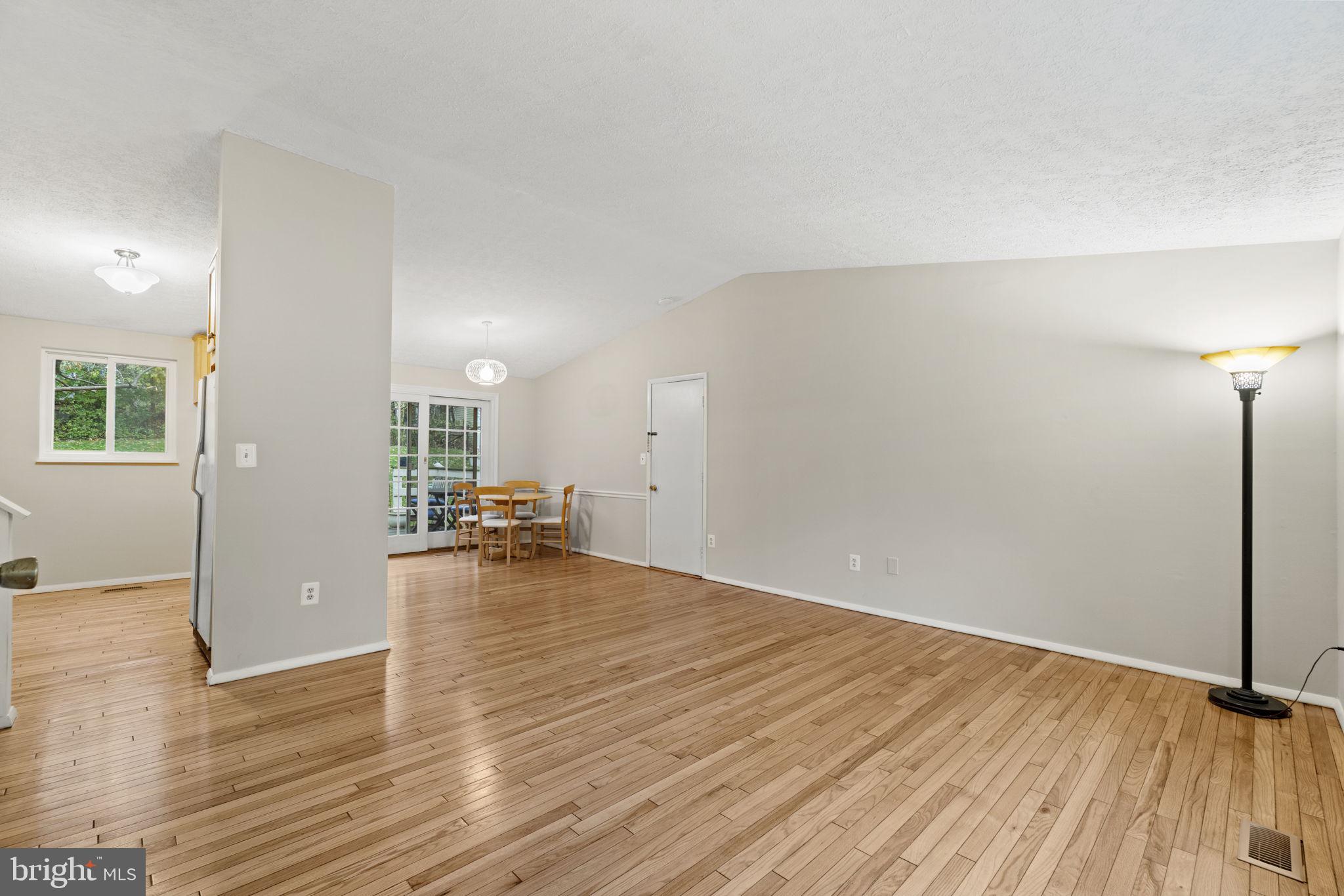 MILL CREEK SOUTH - Residential