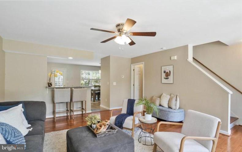 STONE RIVER - Residential Lease