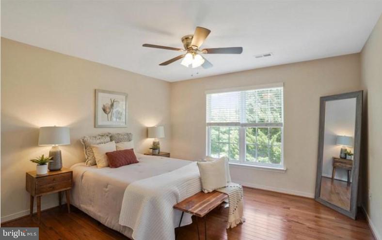 STONE RIVER - Residential Lease