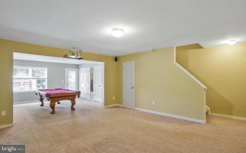 STONE RIVER - Residential Lease