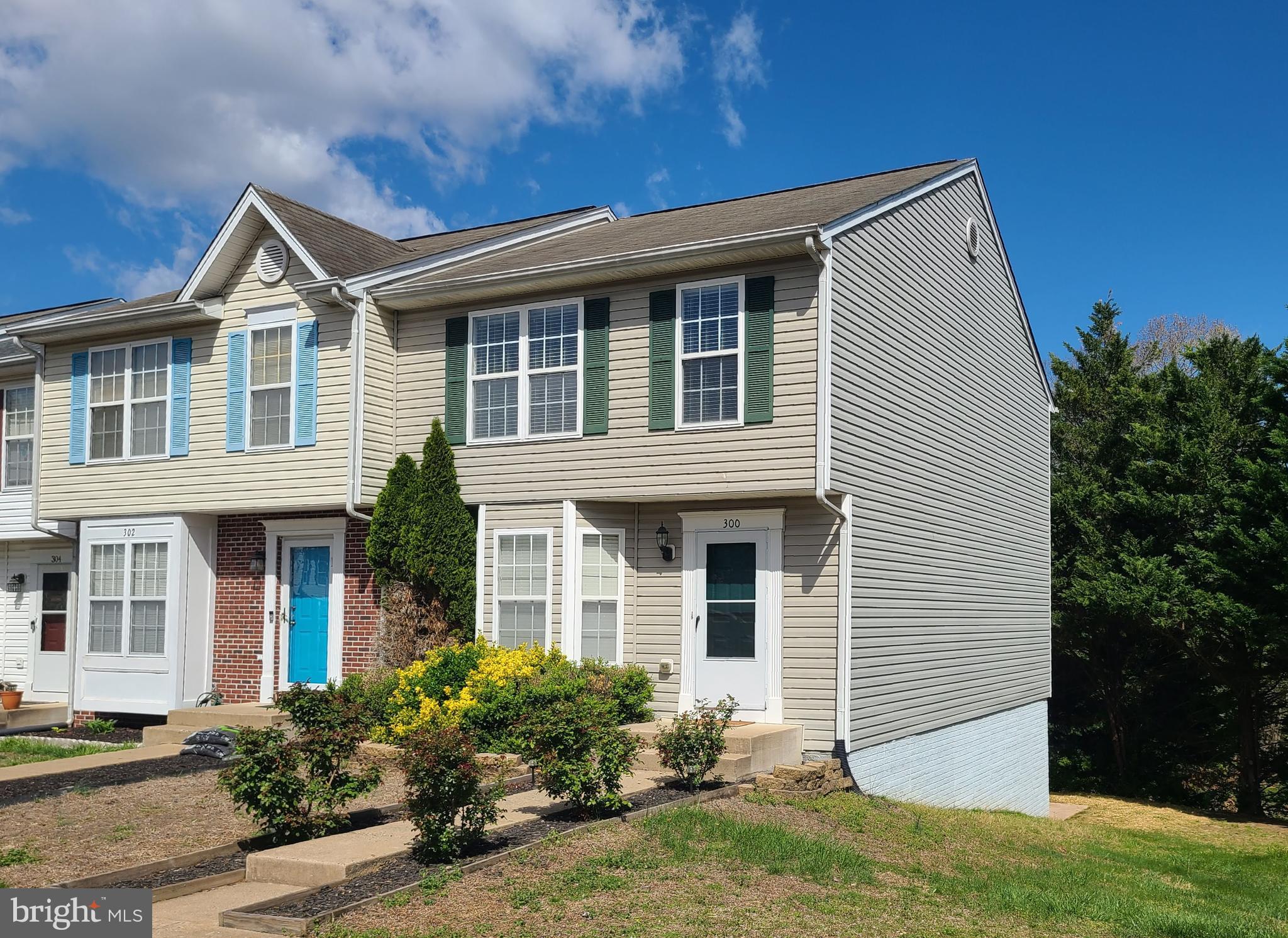 STONE RIVER - Residential Lease