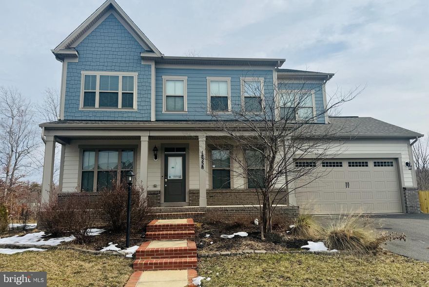 This is an incredible opportunity for someone with a vision and the ability to transform a property into their dream home! Priced well below market value, this home offers endless potential in sought after Potomac Shores.  Please note, the home is being sold strictly "as-is," and the buyer must be able to close within 30 days. Don't miss out on this rare chance to create a personalized living space in a prime location!