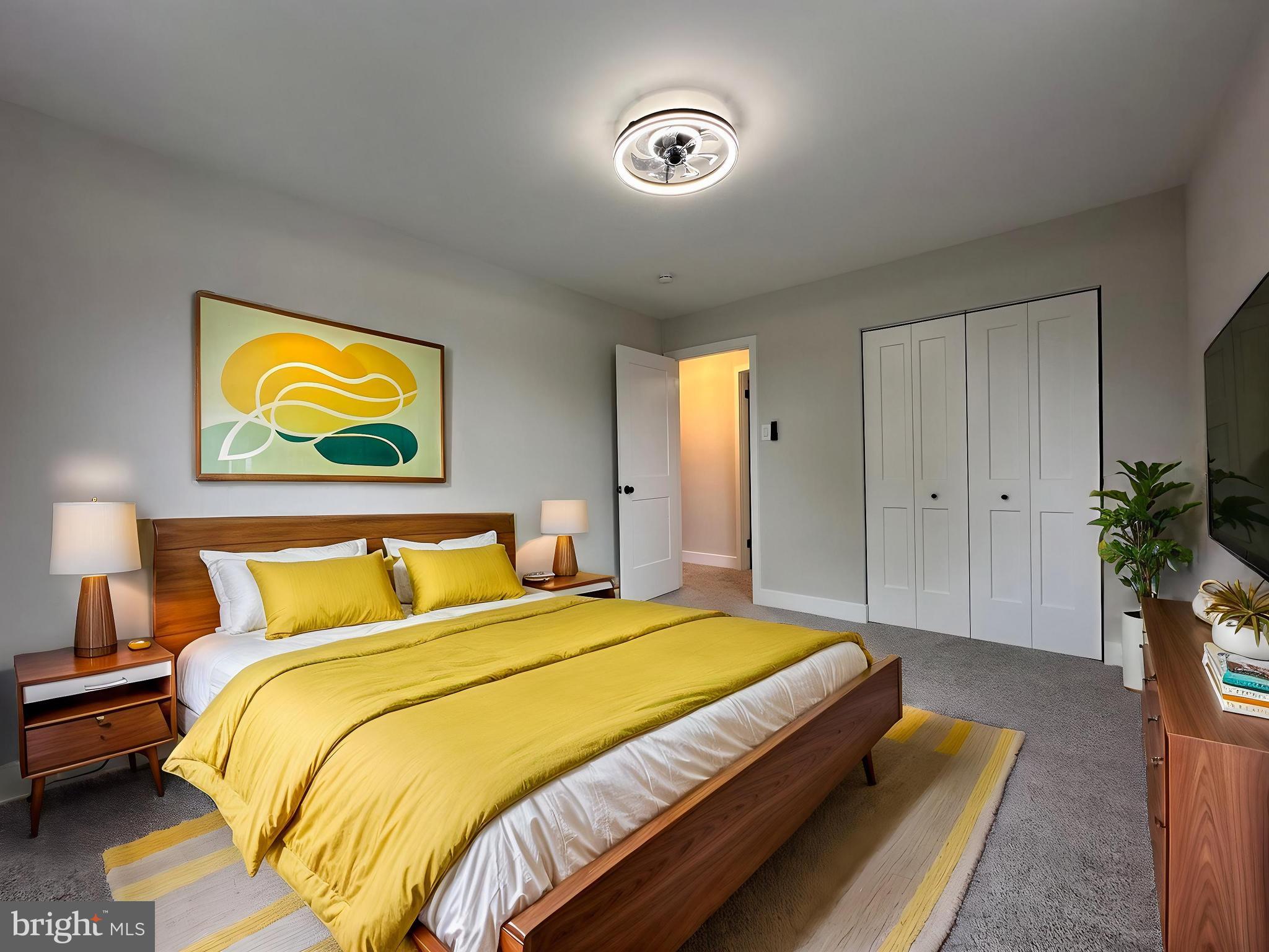 NAAMANS WOODS - Residential