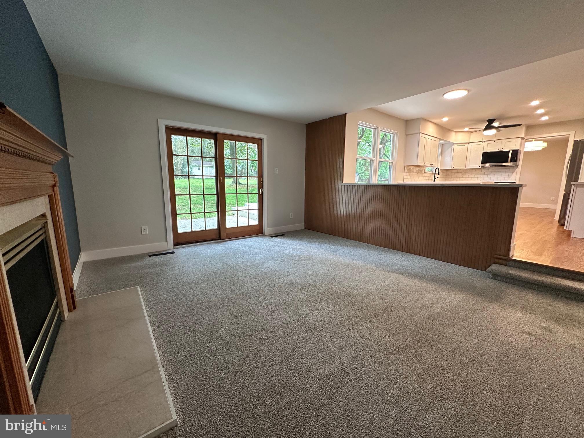 NAAMANS WOODS - Residential