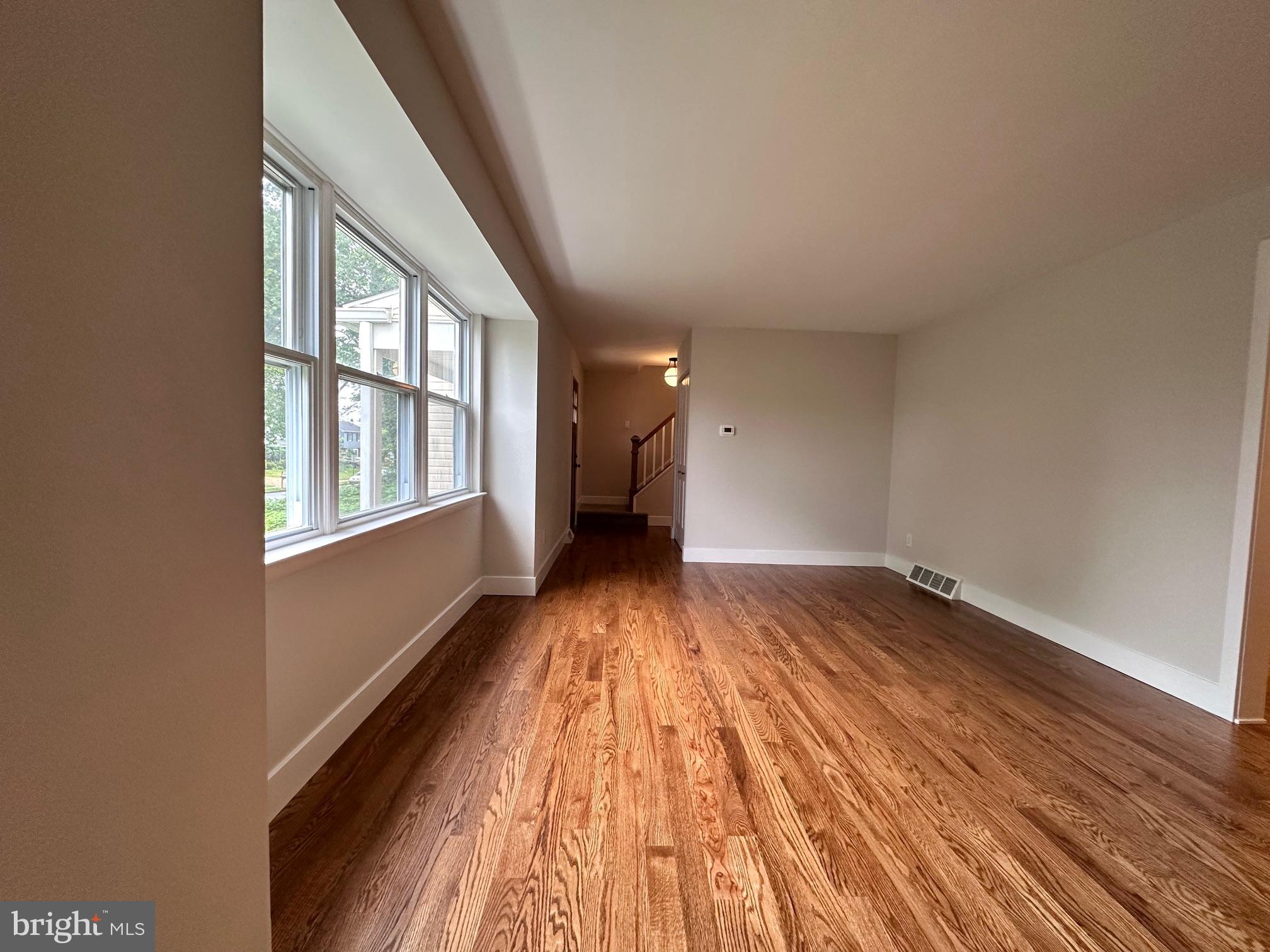 NAAMANS WOODS - Residential