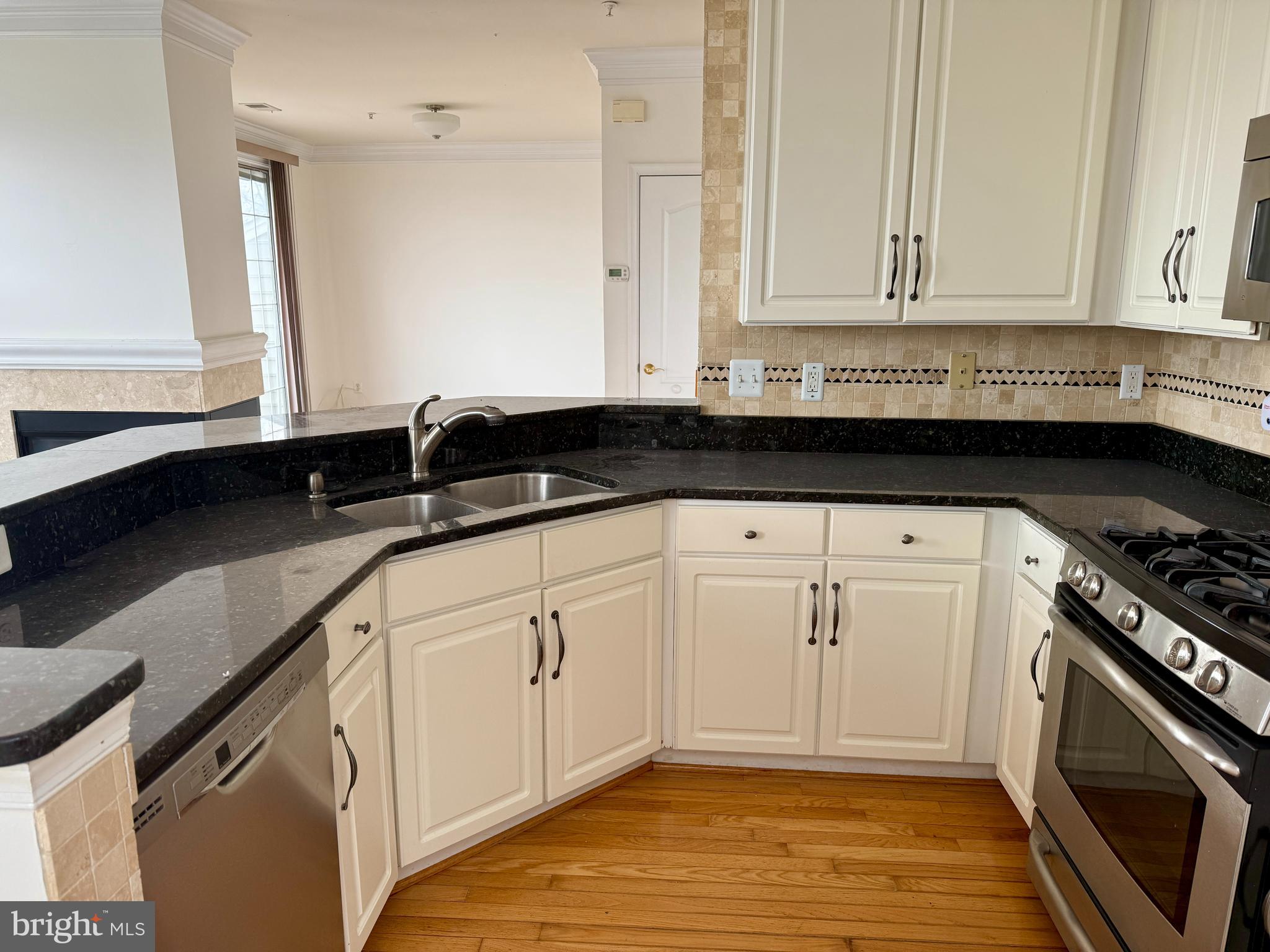 KINGSGATE - Residential Lease