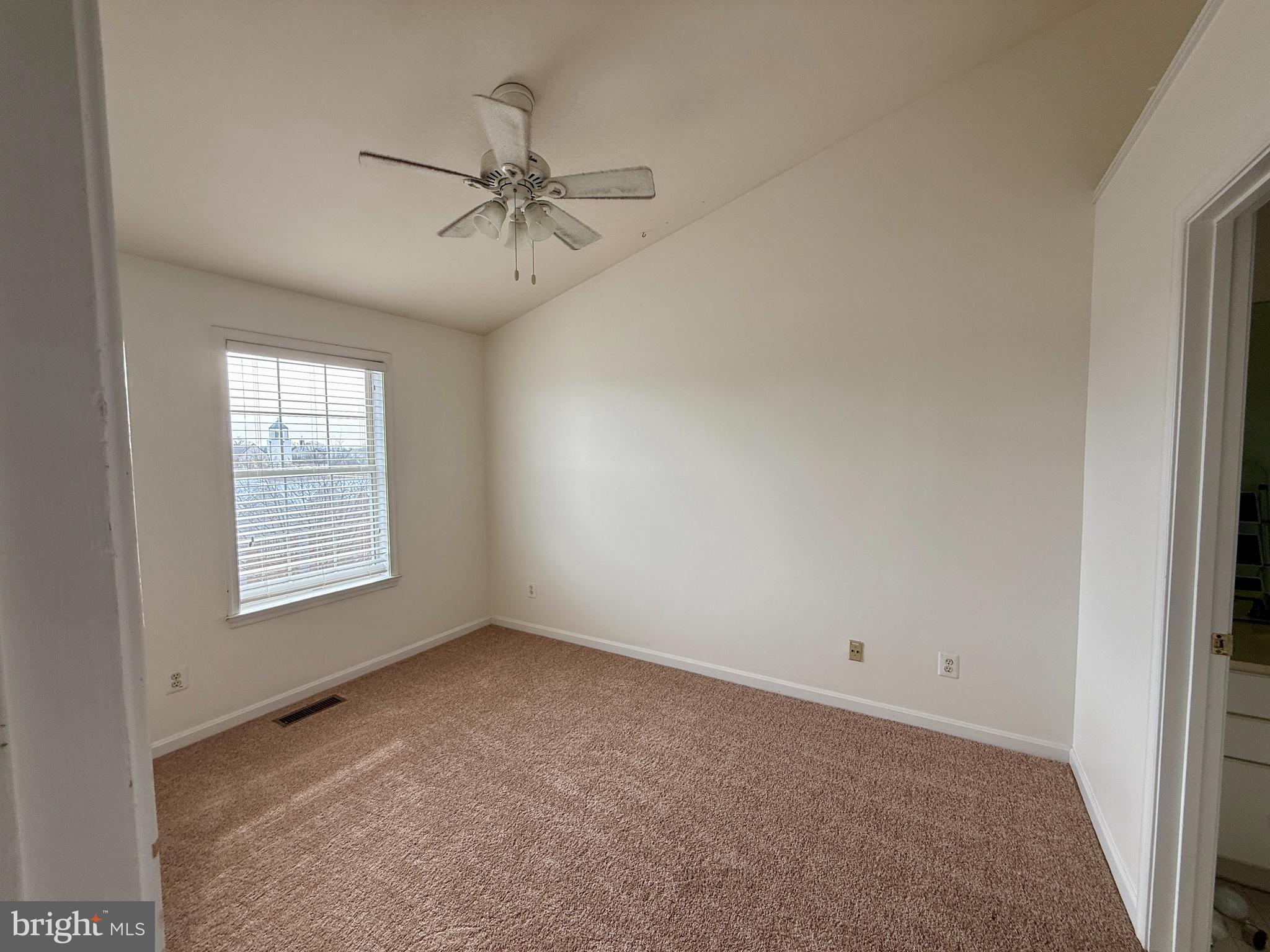 KINGSGATE - Residential Lease