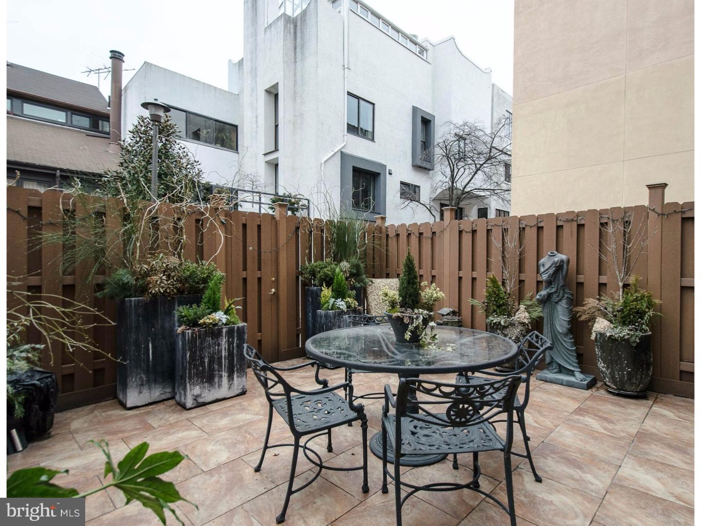 RITTENHOUSE SQUARE - Residential